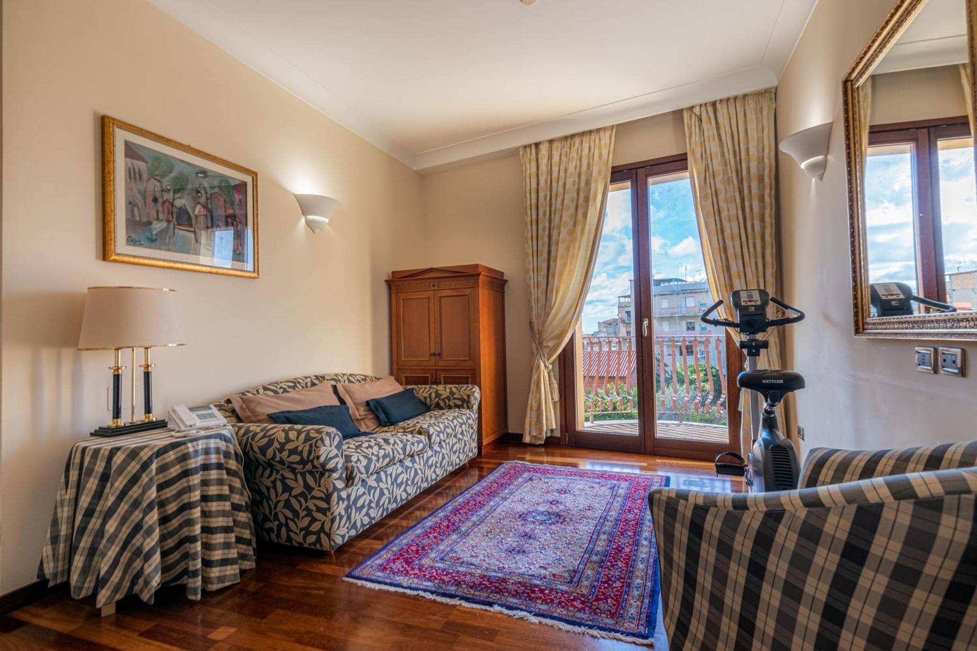 Hotel Cala Del Porto Vibo Valentia Marina Kültér fotó