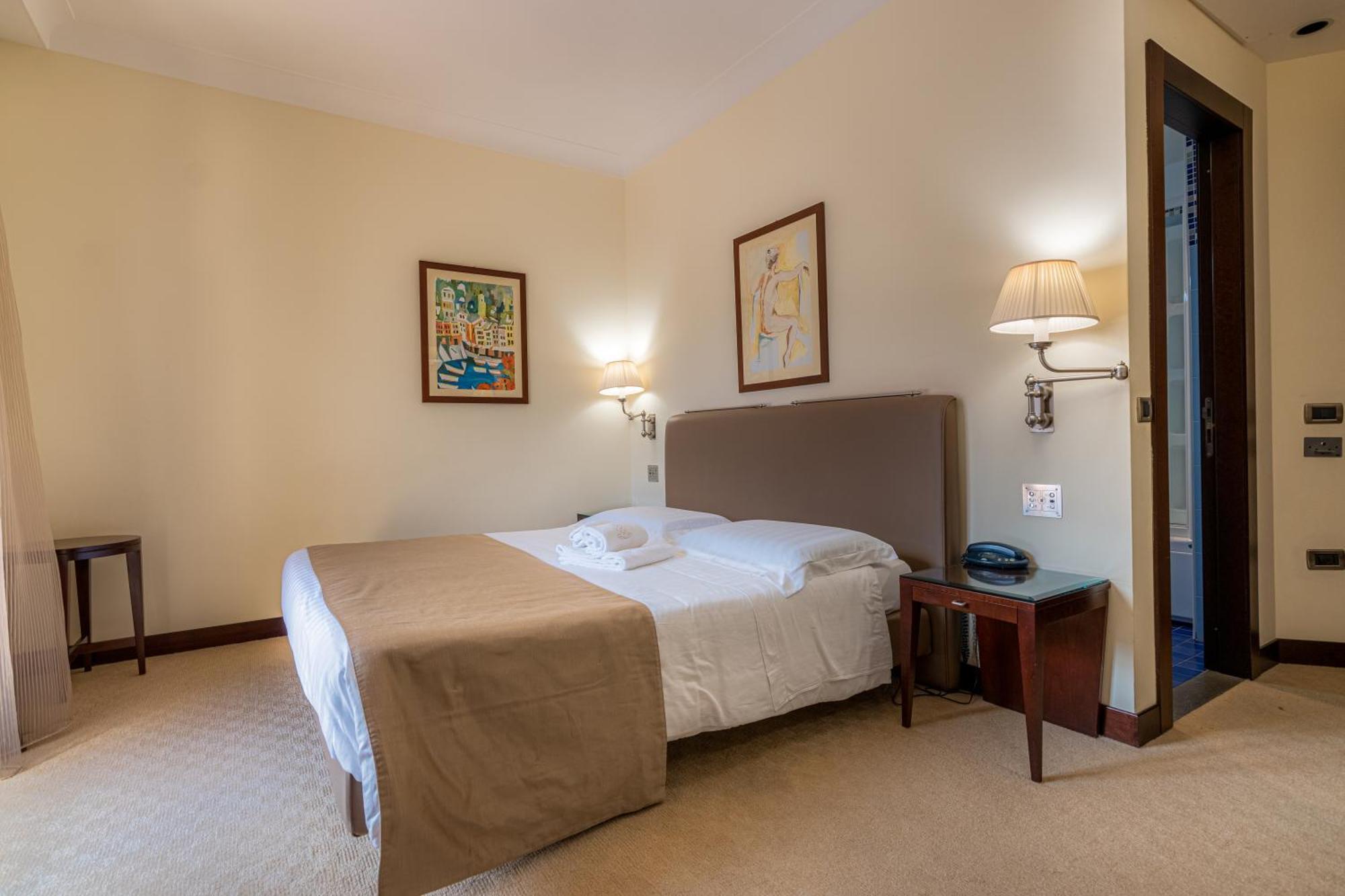 Hotel Cala Del Porto Vibo Valentia Marina Kültér fotó