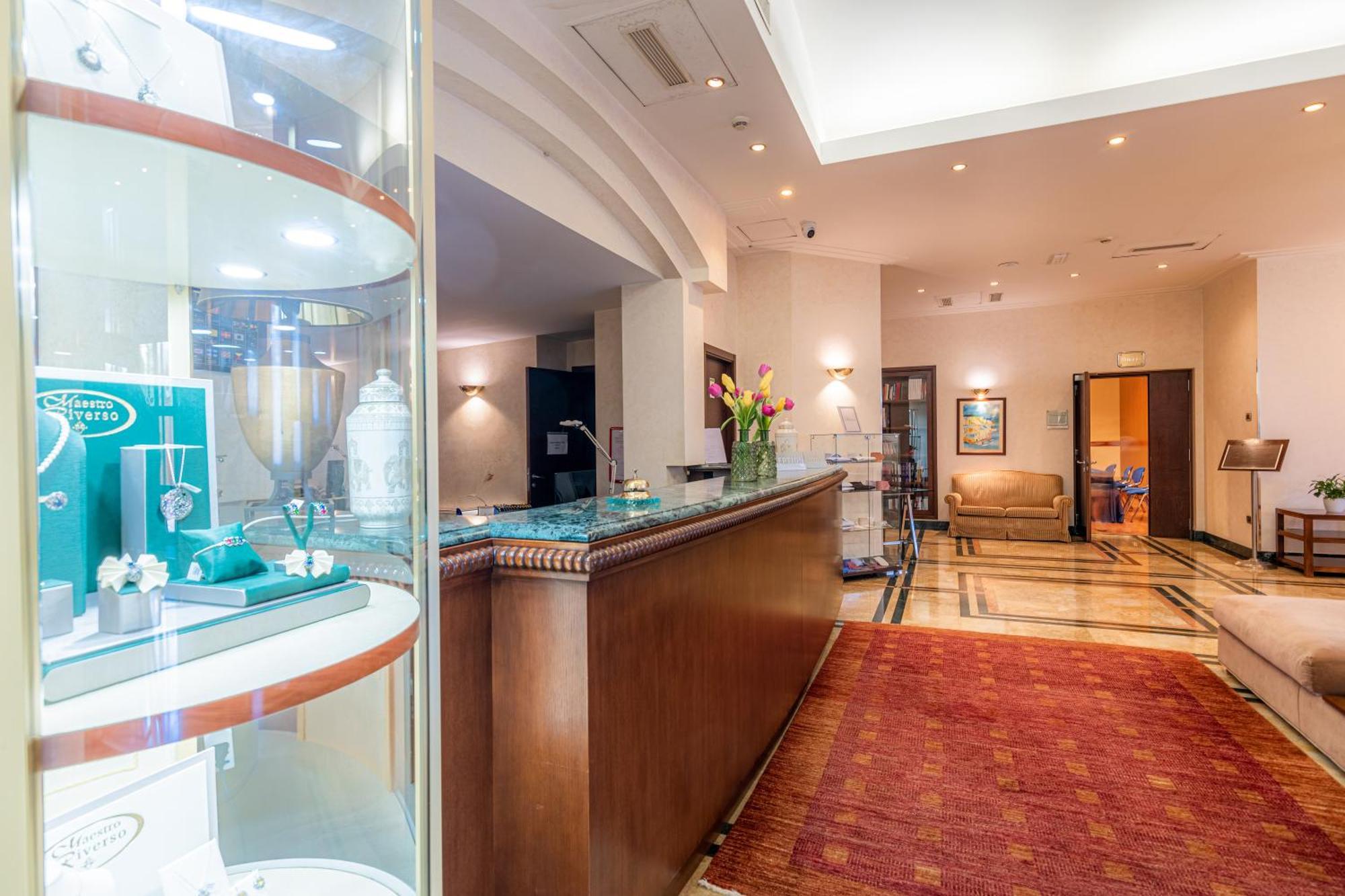 Hotel Cala Del Porto Vibo Valentia Marina Kültér fotó